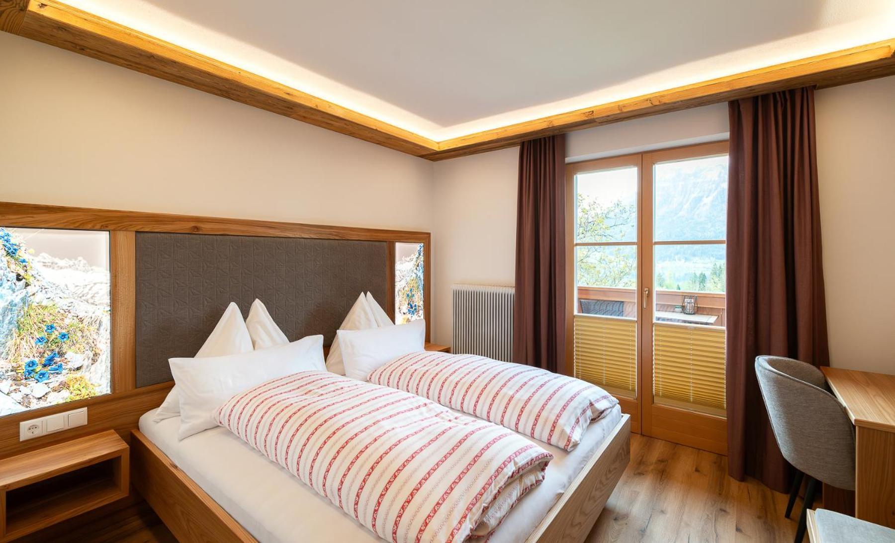 Hauslhof Bed & Breakfast *